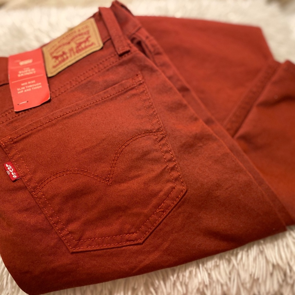 Levi’s pants